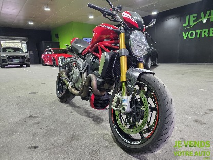 DUCATI MONSTER