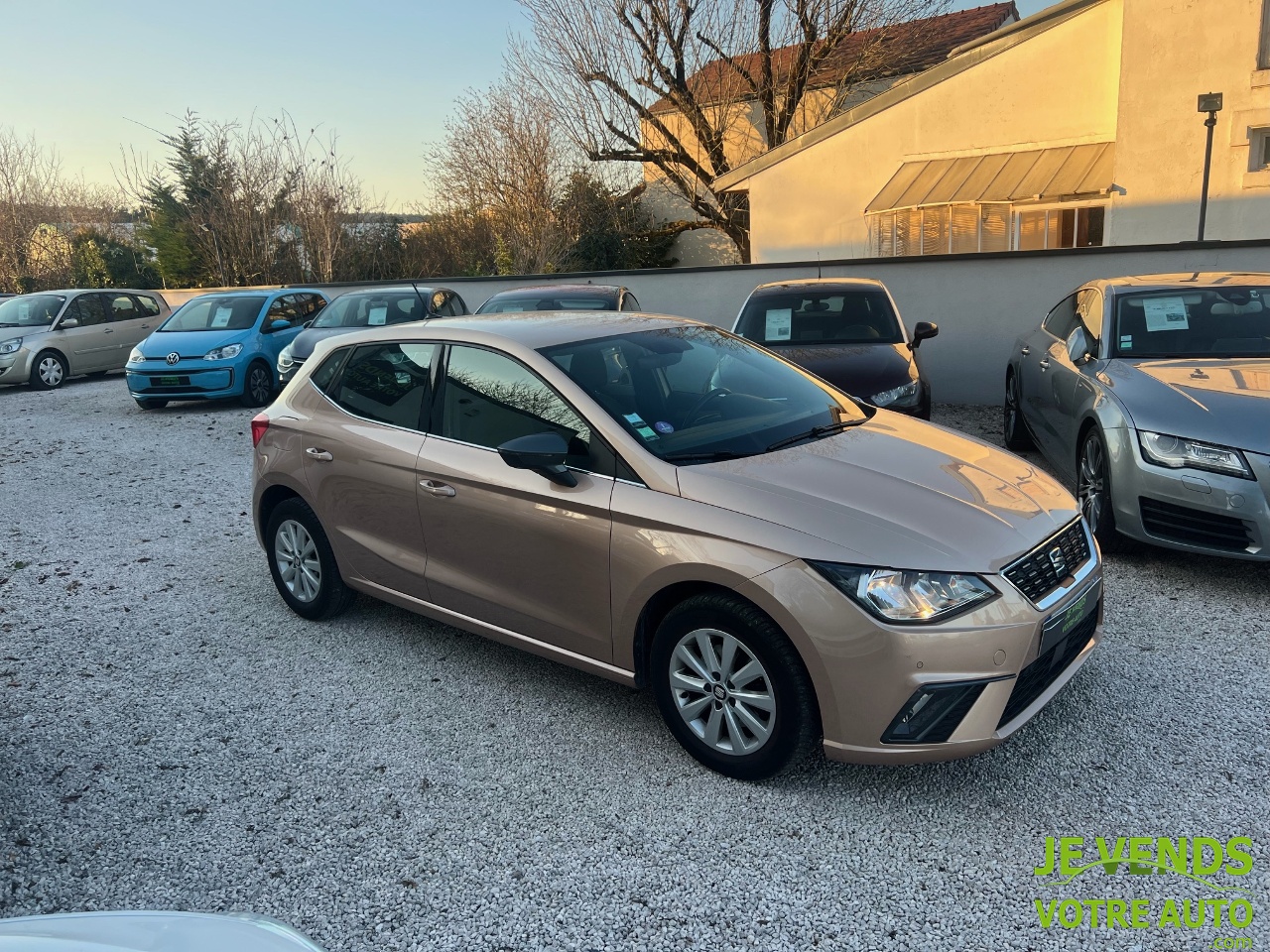 SEAT IBIZA