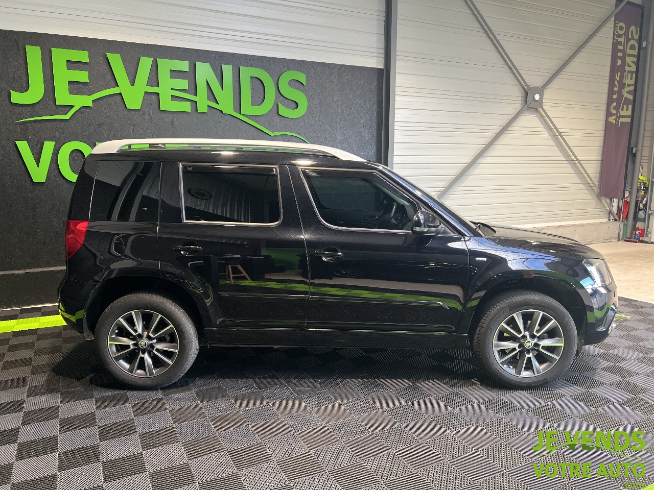 SKODA YETI