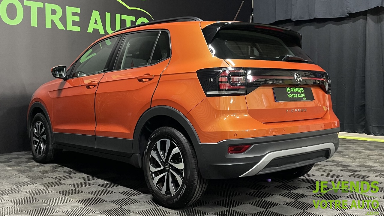 VOLKSWAGEN T-CROSS