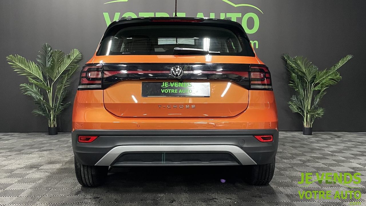 VOLKSWAGEN T-CROSS