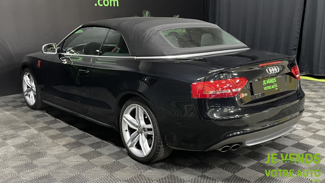 AUDI S5