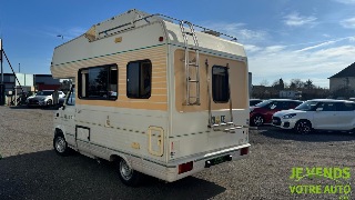 PEUGEOT J5