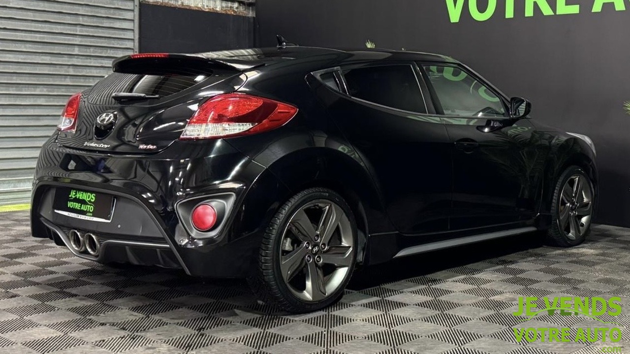 HYUNDAI VELOSTER