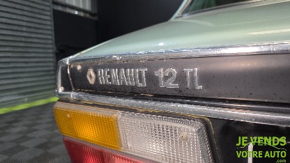 RENAULT R12