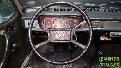 RENAULT R12