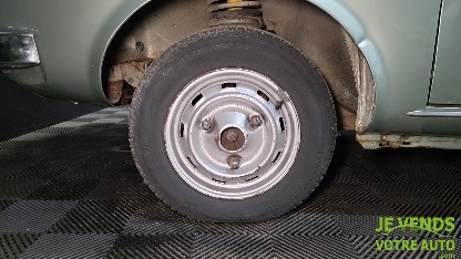 RENAULT R12