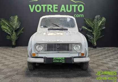 RENAULT R4