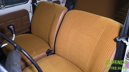 RENAULT R4