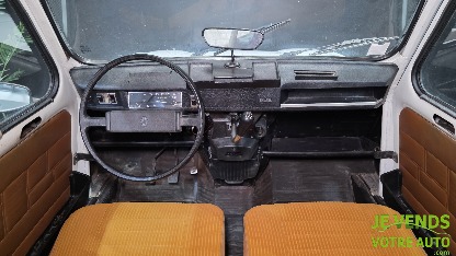 RENAULT R4