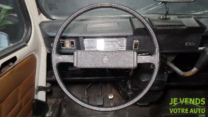 RENAULT R4