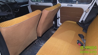 RENAULT R4