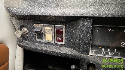 RENAULT R4