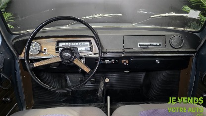 RENAULT R10