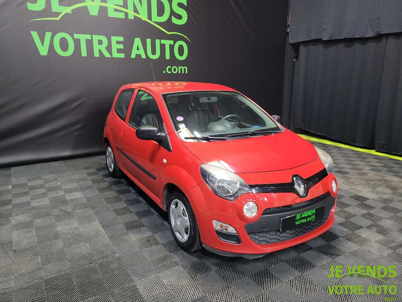 RENAULT TWINGO