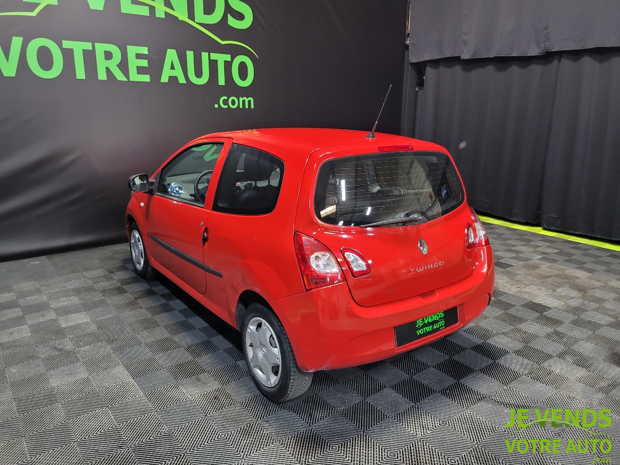 RENAULT TWINGO