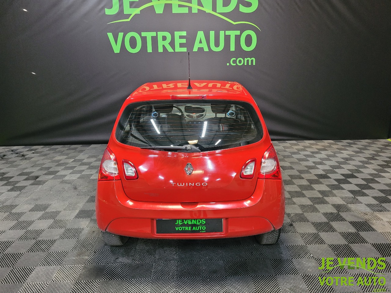 RENAULT TWINGO