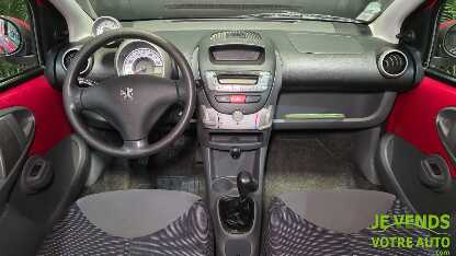 PEUGEOT 107