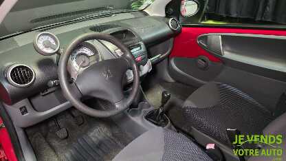 PEUGEOT 107