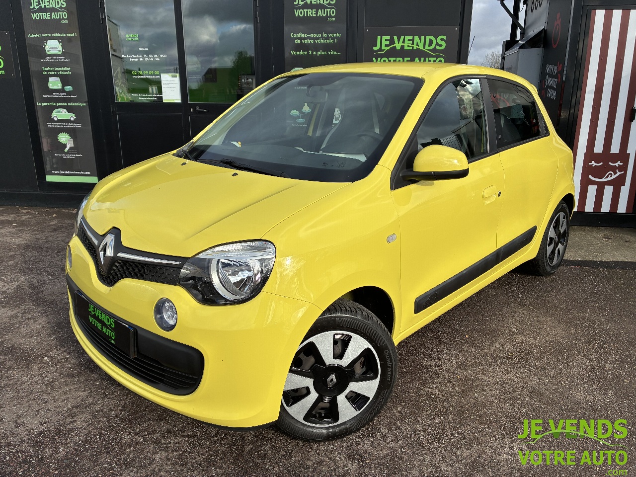 RENAULT TWINGO