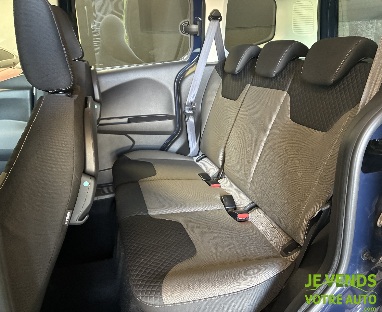 FORD TOURNEO COURIER
