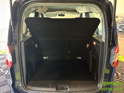 FORD TOURNEO COURIER