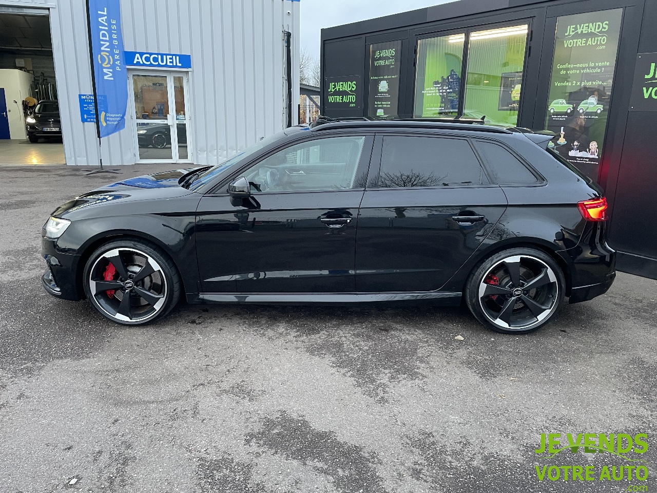 AUDI RS3