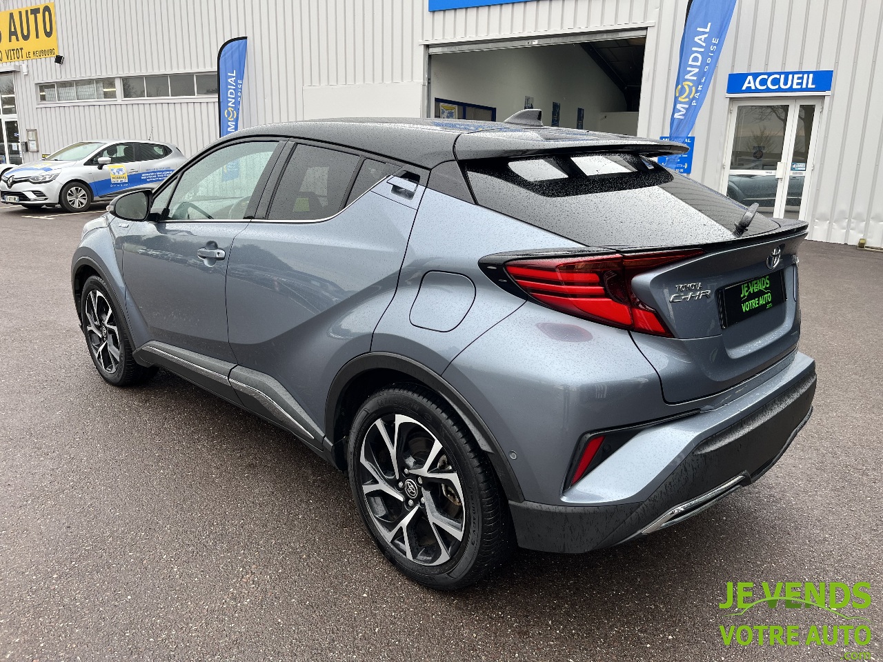 TOYOTA C-HR