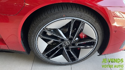 AUDI E-TRON GT