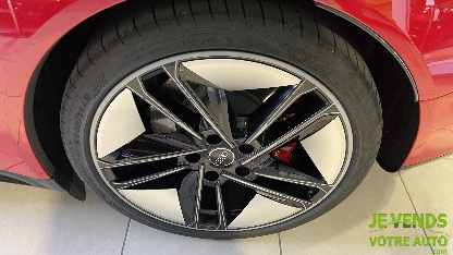 AUDI E-TRON GT