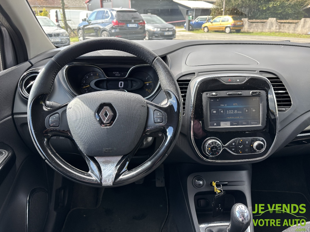 RENAULT CAPTUR