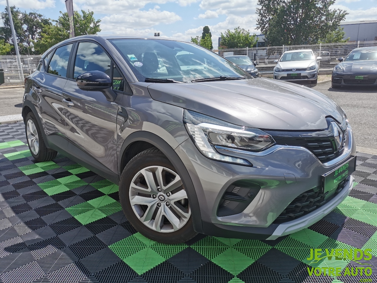 RENAULT CAPTUR