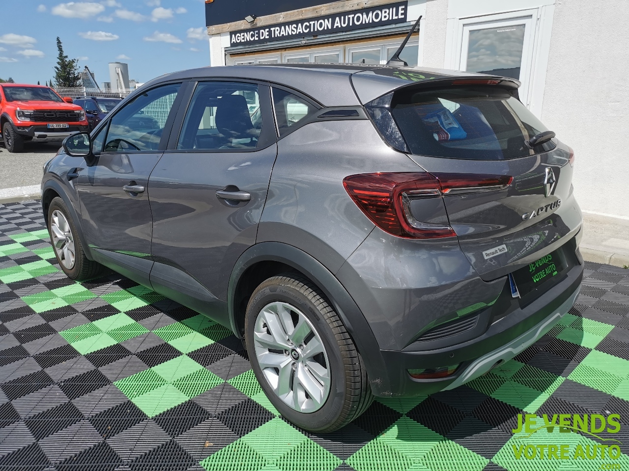 RENAULT CAPTUR