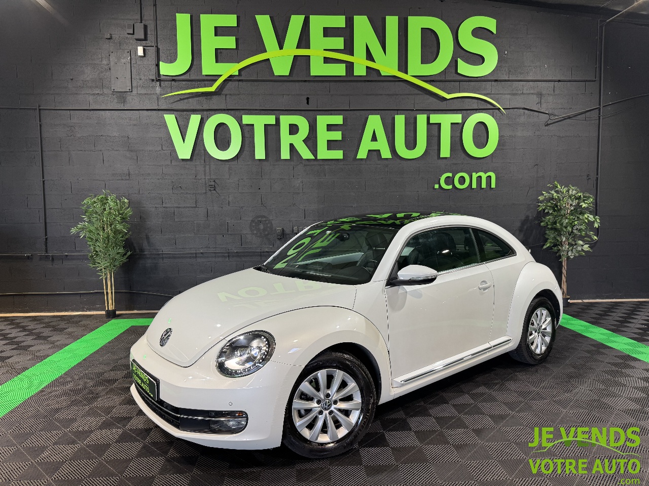 VOLKSWAGEN BEETLE