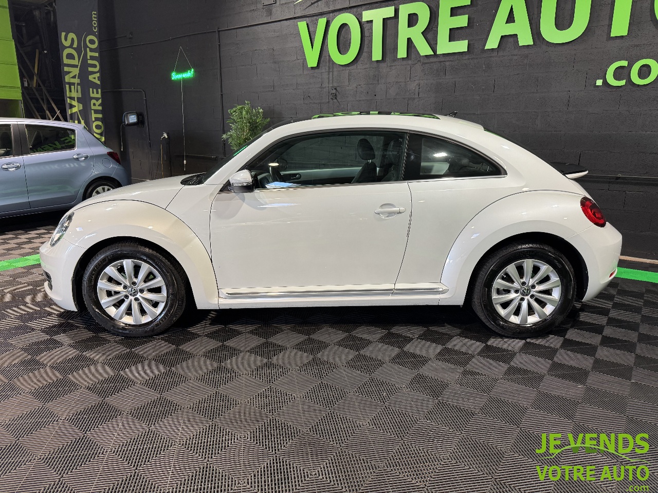 VOLKSWAGEN BEETLE