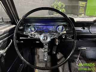 FORD MUSTANG