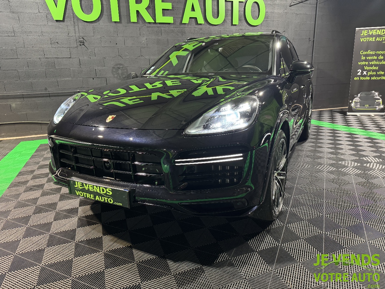 PORSCHE CAYENNE