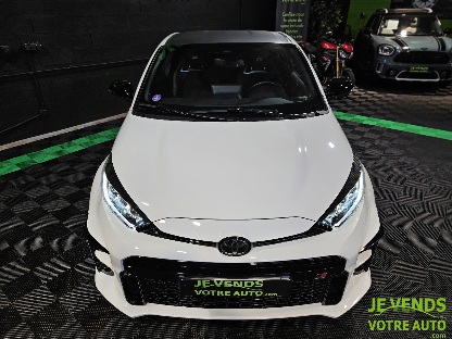 TOYOTA YARIS IV