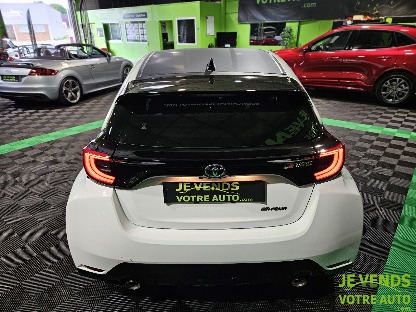 TOYOTA YARIS IV