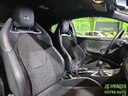 TOYOTA YARIS IV