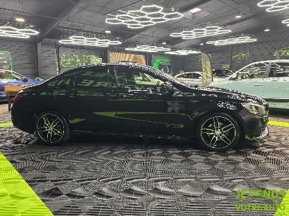 MERCEDES CLA
