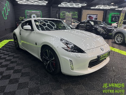 NISSAN 370Z