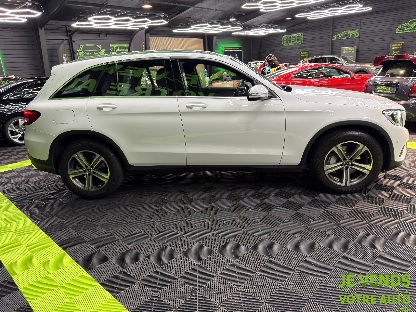 MERCEDES GLC
