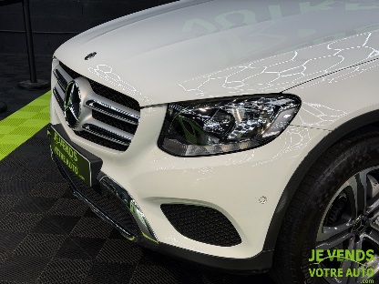 MERCEDES GLC