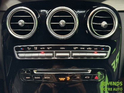 MERCEDES GLC