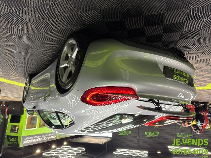 PORSCHE CAYMAN
