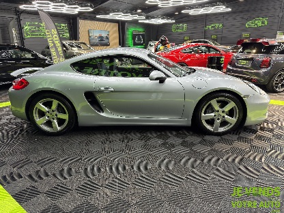PORSCHE CAYMAN
