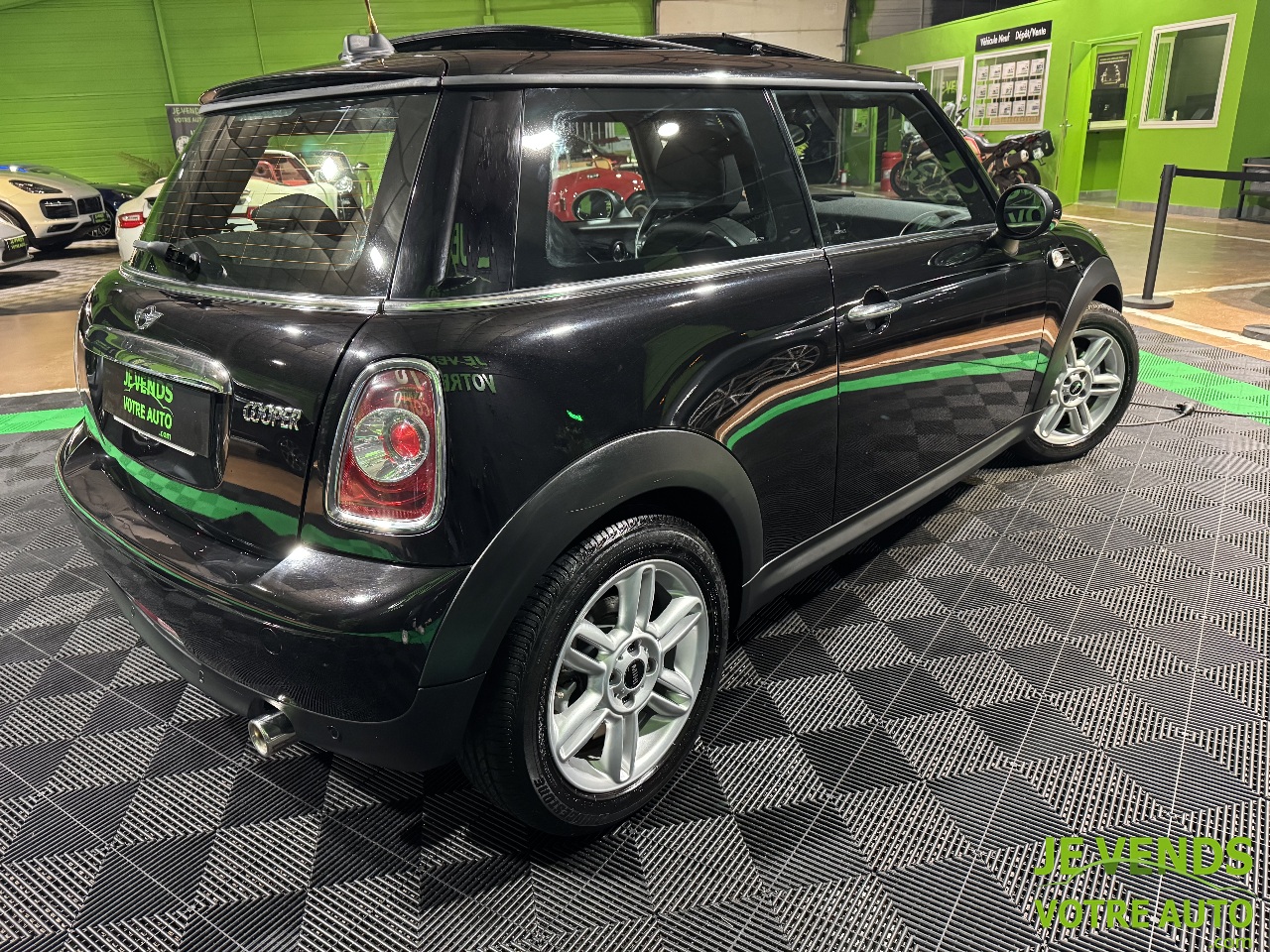 MINI MINI