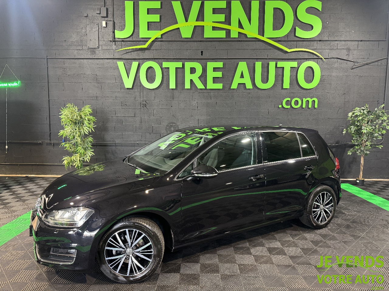 VOLKSWAGEN GOLF VII