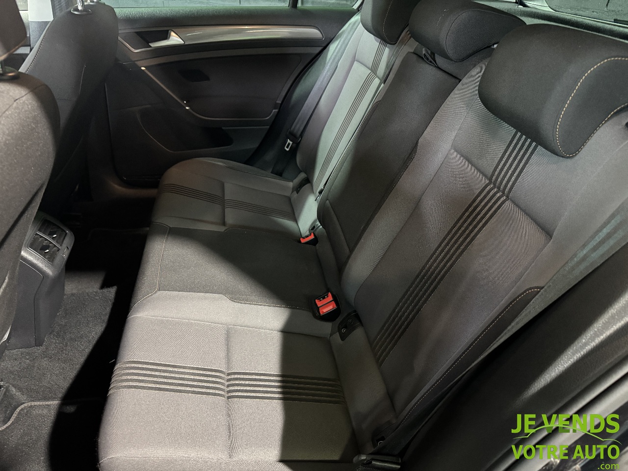 VOLKSWAGEN GOLF VII